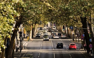 Bez sistema automatskog kočenja 50 odsto više saobraćajnih nesreća