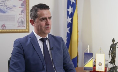 Kajganić najavio optužnicu za visoku korupciju: Na “Skaj” predmetima idemo do kraja