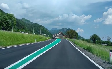 Šta znače zelene trake na putevima u Sloveniji (VIDEO)