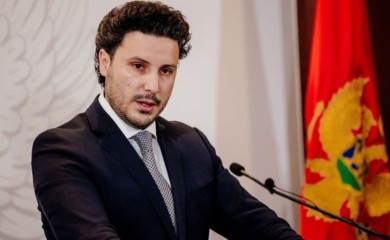Abazović poslao “ljubavnu” poruku EU: “Samo nas ne ostavljajte same” VIDEO