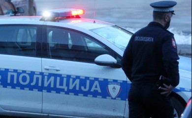 U nezgodi teško povrijeđen maloljetnik, biciklista stradao