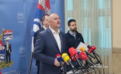 Amidžić i Topić: Nismo odustali od amandmana, ne prihvatamo nenormalne projekte