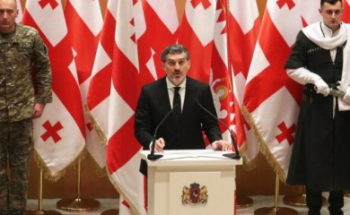 Novi gruzijski predsednik položio zakletvu, protest ispred predsedničke palate