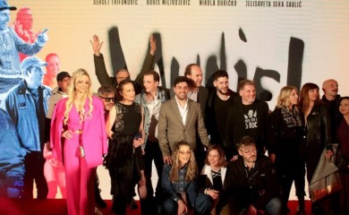 Beograđani uživali: Film “Munje opet!” pozdravljen ovacijama na premijeri