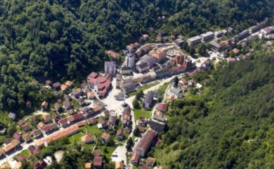 Pokrenuta inicijativa! Dodik: Zbog svih laži o Srebrenici ljudi žele da promijene njen naziv