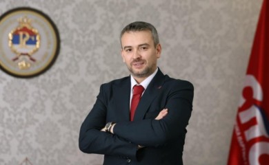 Raković: Stanivukoviću, urazumi se, čovječe, gaziš preko djece da bi došao do novog mandata!