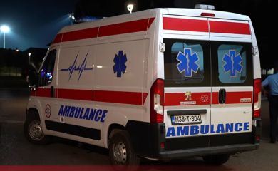 Stravična saobraćajna nesreća: Muškarac sletio s puta i poginuo