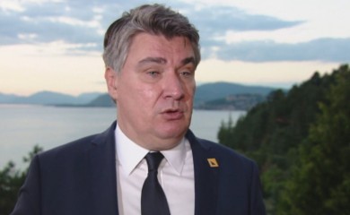 MILANOVIĆ: Republika Srpska obnovila više kuća na Baniji nego hrvatska Vlada