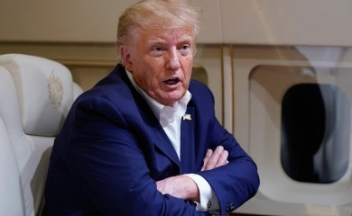 Prvi put u istoriji SAD: Bivši predsjednik optužen, i to za podmićivanje porno glumice