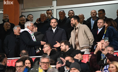 Novak Đoković na Bilinom Polju navija za Bosnu i Hercegovinu protiv Italije