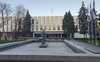 Stevandić: Nedopustive manipulacije voljom poslanika NS RS