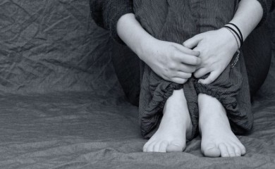 Posljedica pandemijskih mjera: Mladi usamljeniji od starih