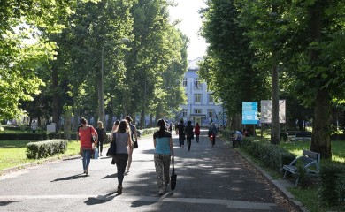 U školskoj 2021/2022. godini upisano 76.028 studenata