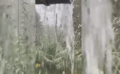 Oluja pogodila Hrvatsku: Kao smak svijeta (VIDEO)