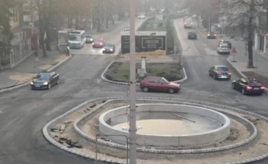 Teslić dobio kružni tok: Vozači se ne snalaze najbolje (VIDEO)