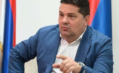 Stevandić o situaciji na KiM: Odluka o uklanjanju barikada usmjerena ka očuvanju mira