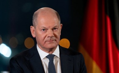 Šolc održao veliki govor i indirektno prozvao Maska: "O izborima neće odlučivati vlasnici društvenih mreža"