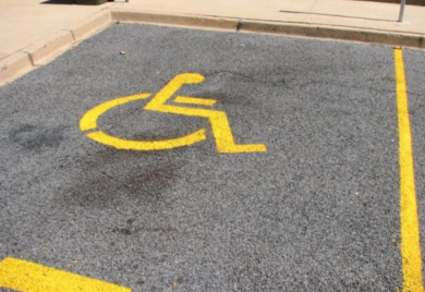 Uskoro parking-mjesta za osobe s invaliditetom u Gacku