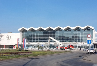 Dan žalosti u Srbiji i Srpskoj – godišnjica pada nadstrešnice na Željezničkoj stanici u Novom Sadu