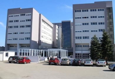 Tuča u banjalučkom lokalu, jedna osoba završila na UKC RS