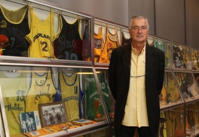Preminula legenda jugoslovenske košarke, vodio reprezentaciju do istorijske titule prvaka svijeta