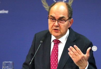 Sve odredbe tehničkih izmjena Izbornog zakona BiH koje je nametnuo Šmit stupile na snagu