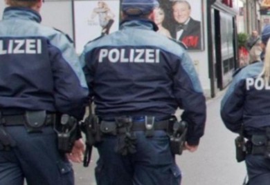 Pala sa krova hotela: Tinejdžerka poginula na proslavi mature