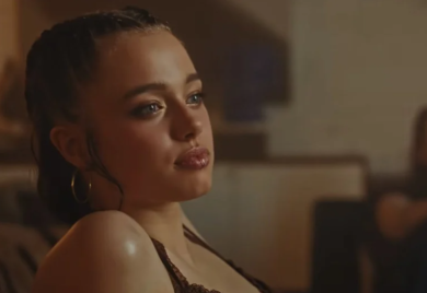 Shiloh Jolie se pojavljuje u muzičkom spotu K-pop zvijezde, na mrežama ističu koliko liči na Angelinu