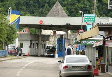 Velike gužve na izlazu iz BiH