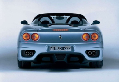 Prodaje se Bekamov Ferrari (FOTO)