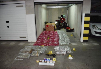 SPLIT: Pronađeno oko 50 kilograma marihuane i 13 kilograma hašiša, uhapšena dva dilera