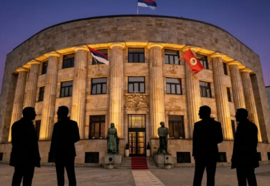 Napeto pred izbore: Savezi pucaju, kandidati još uvijek tajna