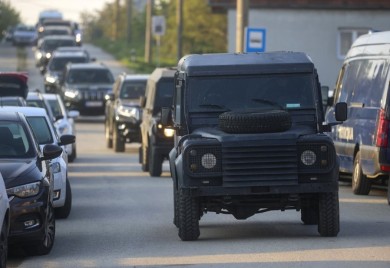 Prva fotografija hapšenja ubice iz Mladenovca