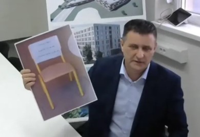 Gostovao u emisiji Milomira Marića: Đajić opet o cijeni školske stolice VIDEO