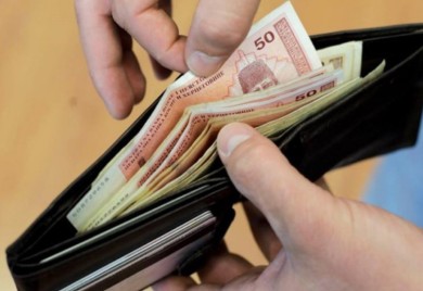 Ovo svi nosimo u novčaniku, a privlači siromaštvo
