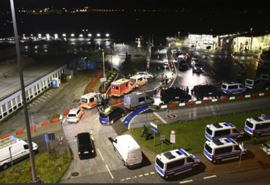 Drama na aerodromu u Njemačkoj i dalje traje: Otmičar i dalje drži kćerku na aerodromu