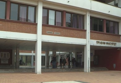 Oglasili se sa Pravnog fakulteta nakon suspenzije asistenta zbog afere