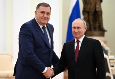 Putin odlikovao Dodika Ordenom Aleksandra Nevskog