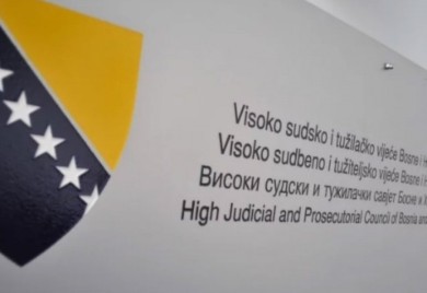 "Ne pristajem da budem poslušni službenik" Simeunovićeva podnijela ostavku