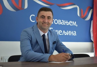 SDS slavi u Bijeljini: Ljubiša Petrović ostaje gradonačelnik