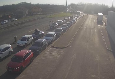 Gužve i duža čekanja na više graničnih prelaza