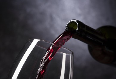 Misica i njen partner ukrali iz restorana vino vrijedno 1,7 miliona evra