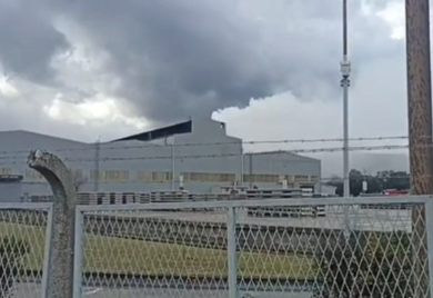 Veliki požar u mostarskom Aluminiju (VIDEO)