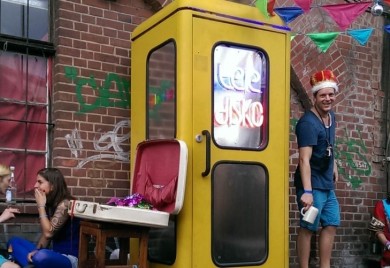 Ovo je najmanja diskoteka na svijetu (VIDEO)