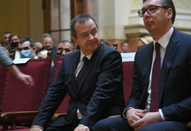 „ŠAH MAT“ ZA DAČIĆA: Lider SPS u velikom problemu zbog Vučićevog novog pokreta