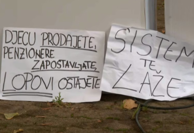 TUZLA NA NOGAMA “Djecu siluju, penzionere ubijaju! ŠTA JE SLJEDEĆE?”
