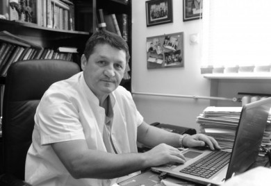 Preminuo čuveni hirurg Zoran Krivokapić