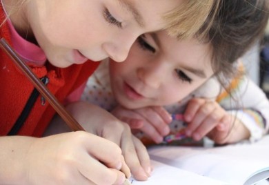 Roditelji 11 učenika ispisali djecu iz škole u Sarajevu, smeta im dijete s autizmom