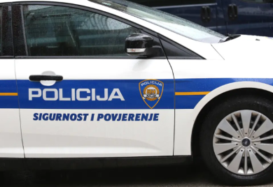 Tijelo žene pronađeno na ulici: Policija pokušava da otkrije šta se dogodilo
