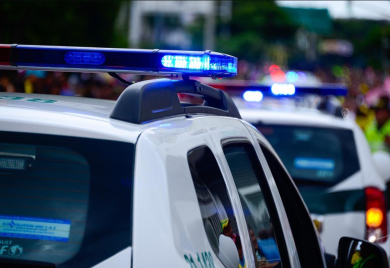 Dio Zagreba obavijen dimom, izbio požar u garaži punoj eksploziva